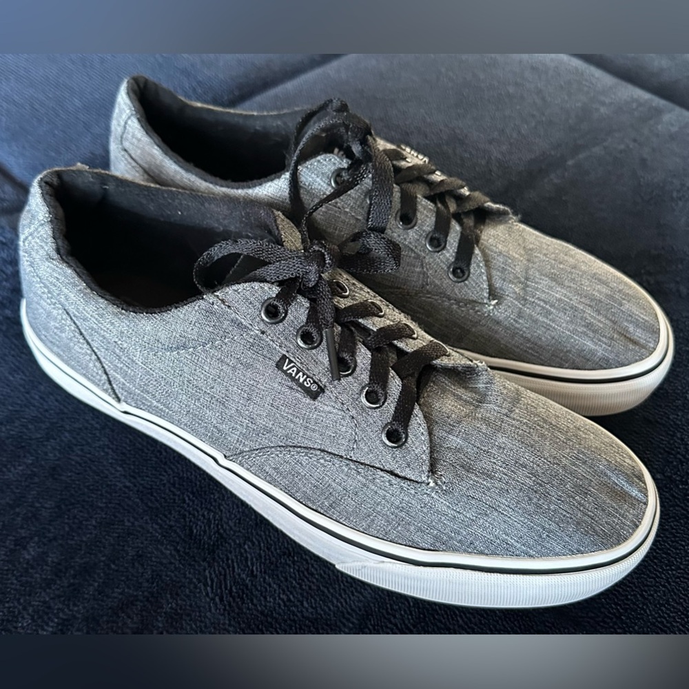 Vans Grey EUC Men’s Size 9